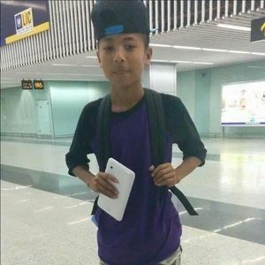 Meet your Posher, Anthony